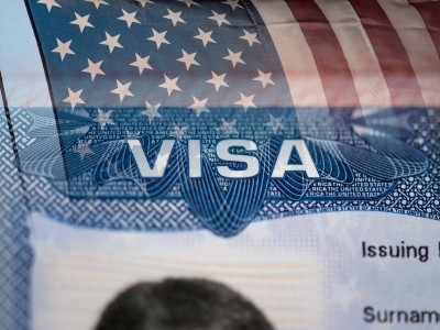 The E-2 Visa Explained: How to Invest in the U.S. Without Buying a Green Card (and Why Many Applications Fail)