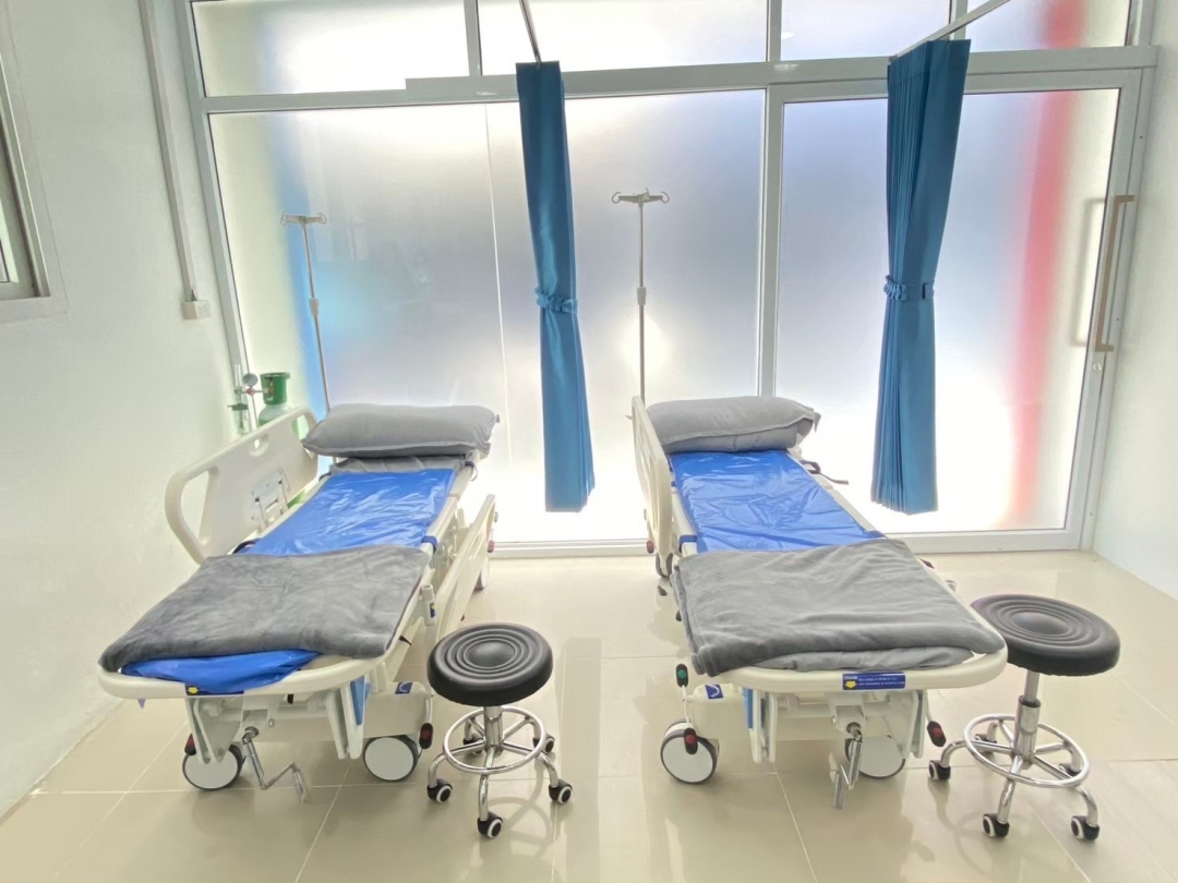 Tourists Struck by Diarrhea & Animal Bites in Koh Lipe – Local Clinic Launches 24/7 Emergency Care