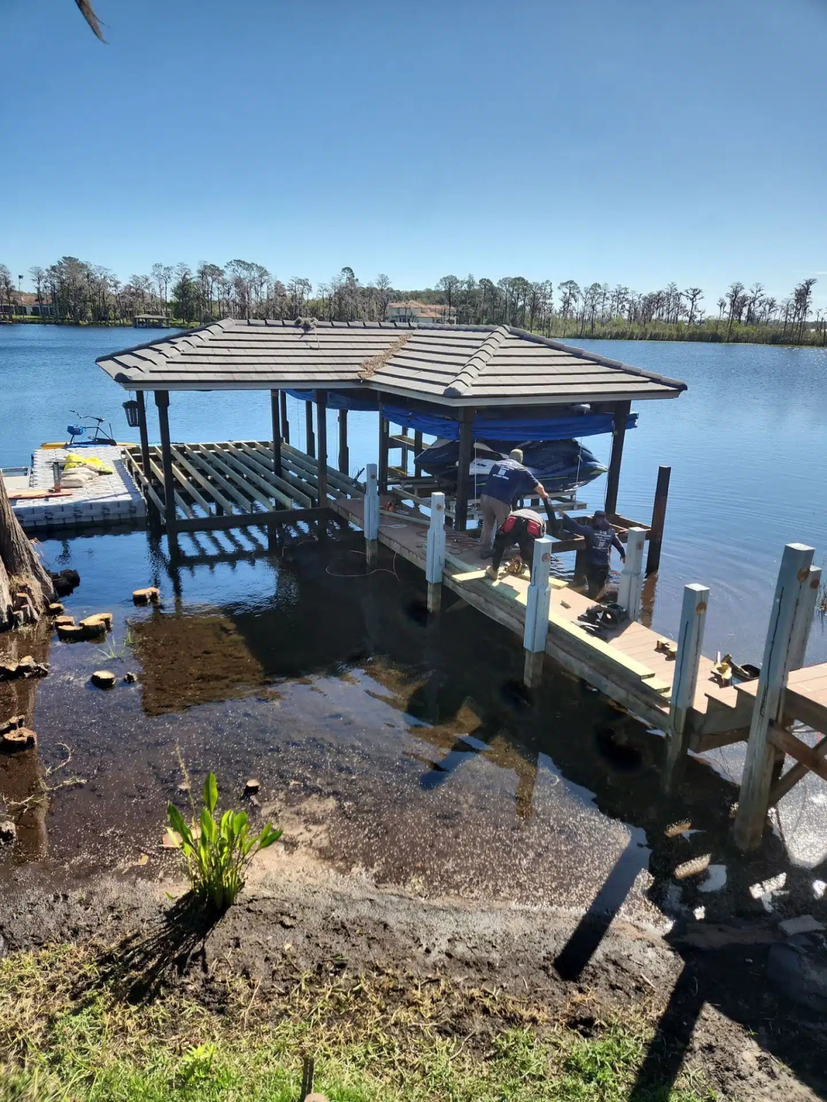 CVS Decks & Docks Expands Vinyl Seawall and Dock Services in Clarcona